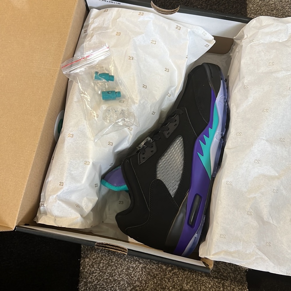 Air Jordan V Low Golf - Picture 8 of 8